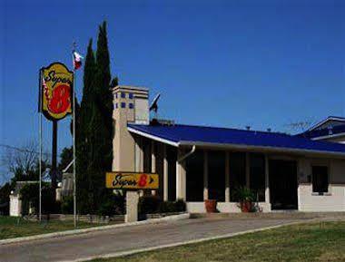 Super 8 By Wyndham Hotel San Marcos