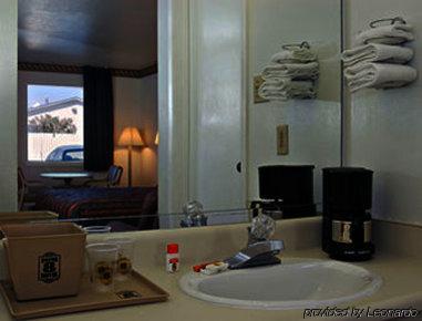 Super 8 By Wyndham 2* San Marcos