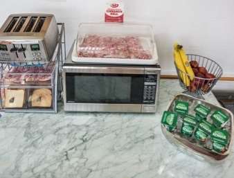 Super 8 By Wyndham Hotel 2*