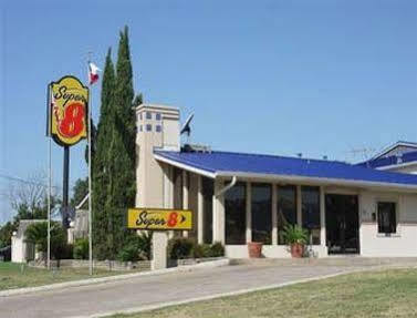 Super 8 By Wyndham San Marcos